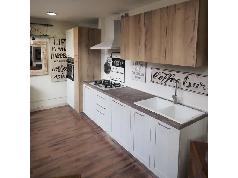 Cucina modello  cucina shabby white easy  ed  effetto rovere Collezione esclusiva PREZZO SCONTATO 42%