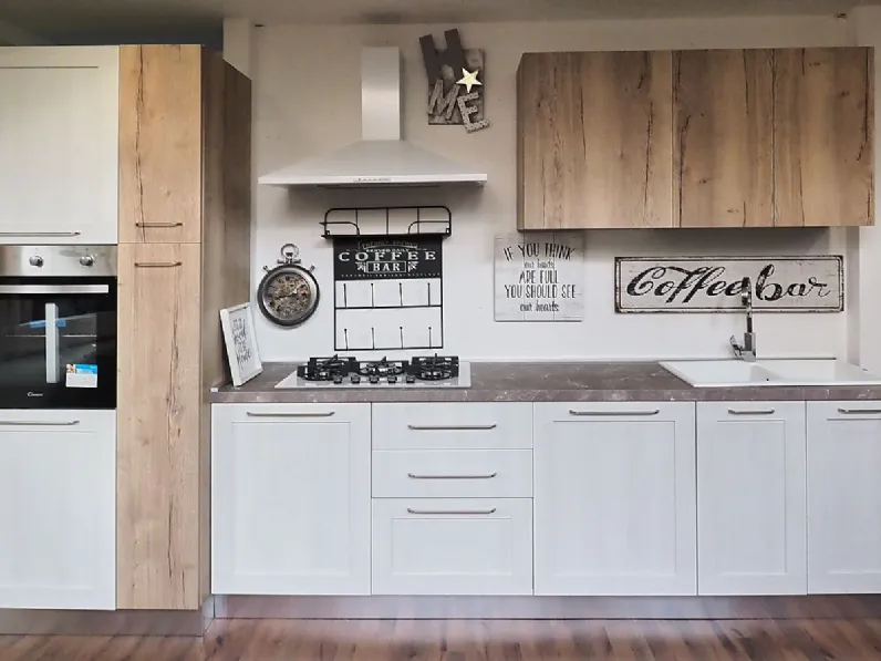 Cucina modello  cucina shabby white easy  ed  effetto rovere Collezione esclusiva PREZZO SCONTATO 42%