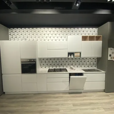 Cucina Mobilturi moderna lineare bianca in laccato opaco Luna frigo da 75