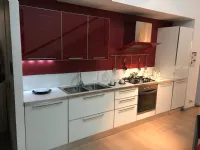 Cucina bianca moderna lineare Modello diamante Veneta cucine in Offerta Outlet