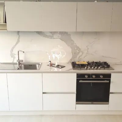 Cucina bianca moderna lineare Dibiesse Play time gola a soli 5500 Euro