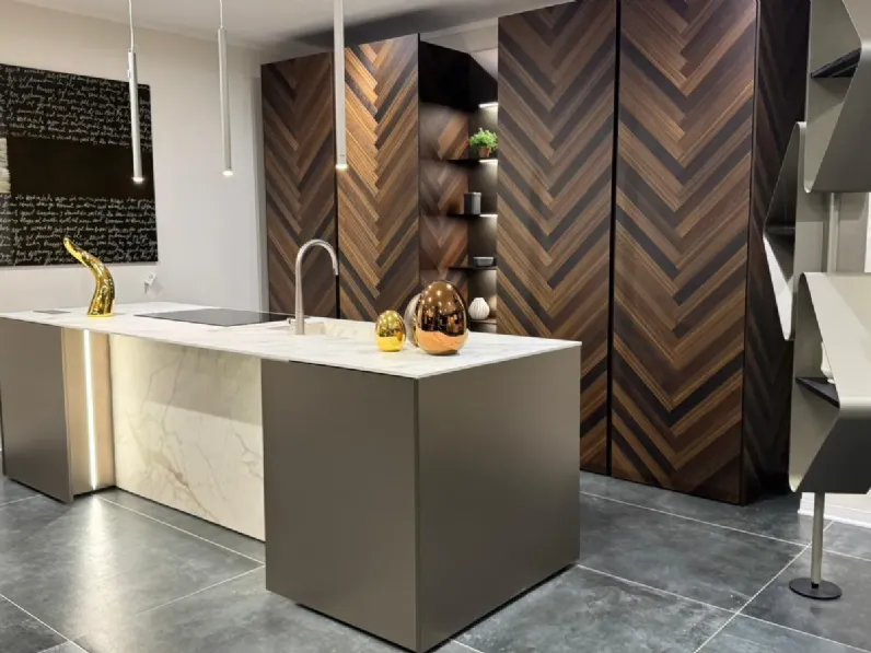 Cucina altri colori design con isola Binova Mantis a soli 26000 Euro