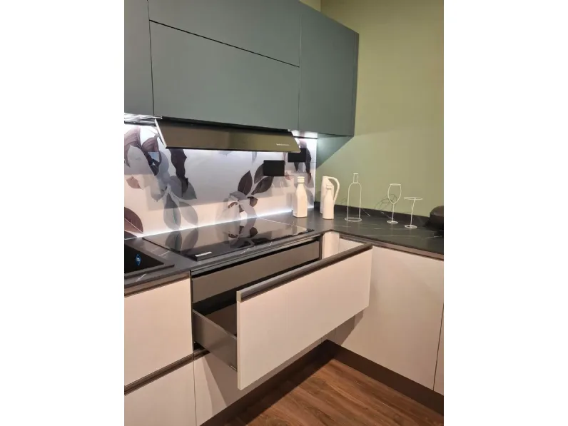 Cucina a PREZZI OUTLET in laminato materico Febal -50%