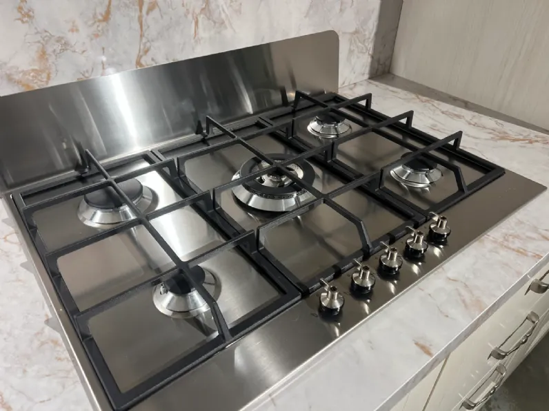 Cucina lineare in legno a prezzo scontato 51%