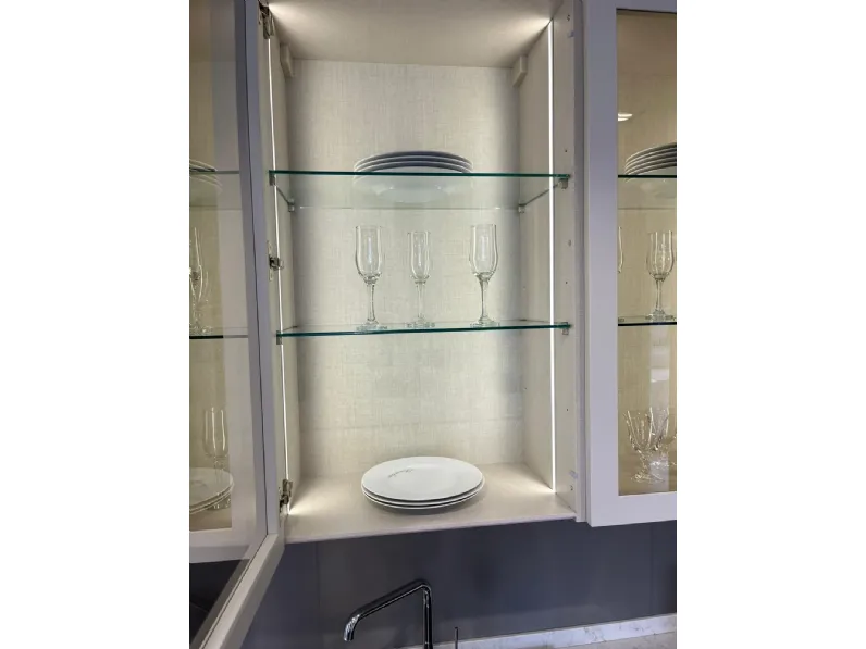 Cucina tortora moderna con isola Carattere Scavolini a soli 13750 Euro