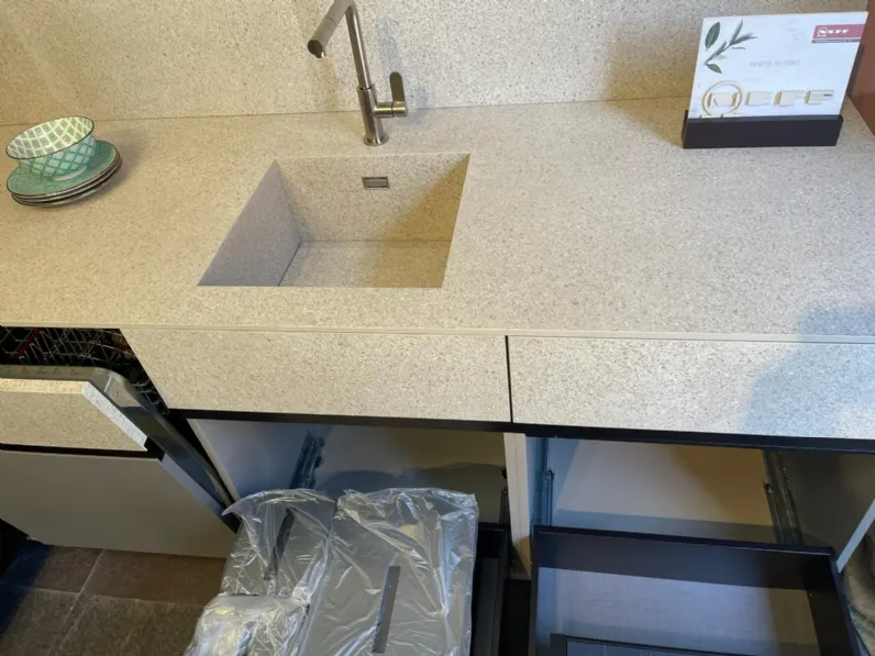 Cucina tortora moderna ad angolo Cesar Maxima 2.2 a soli 10500 Euro