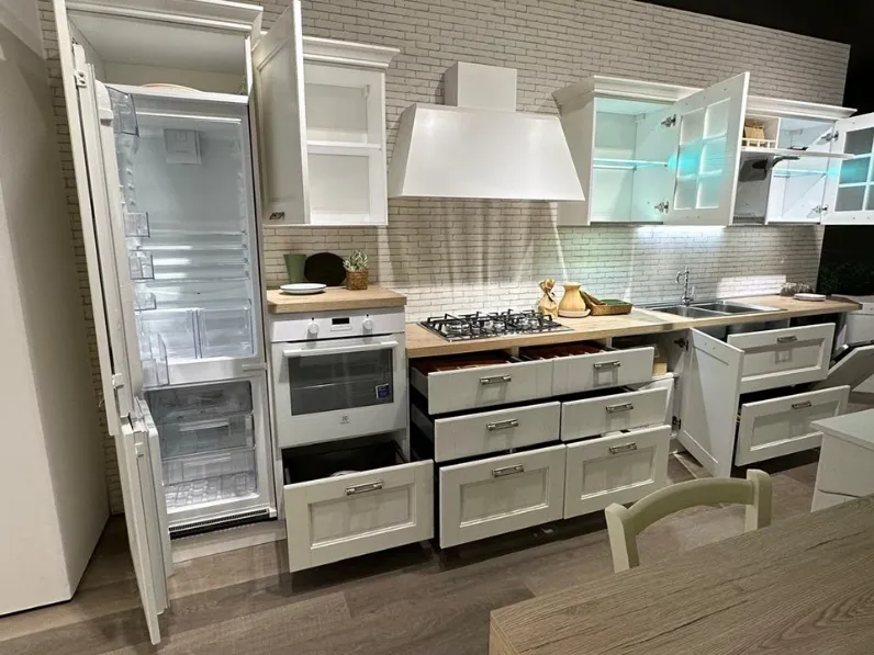 Cucina con isola Mobilturi Aisha SCONTATA 51%