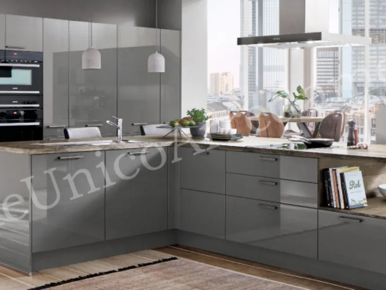 Cucina Colombini casa design ad isola grigio in legno Robin