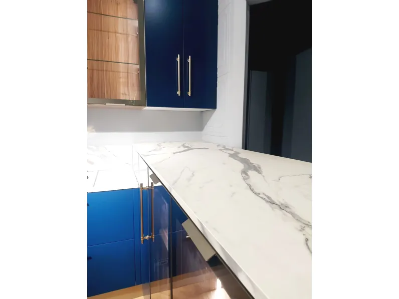 Cucina Moderna outlet  ad angolo Colombini casa con uno sconto imperdibile