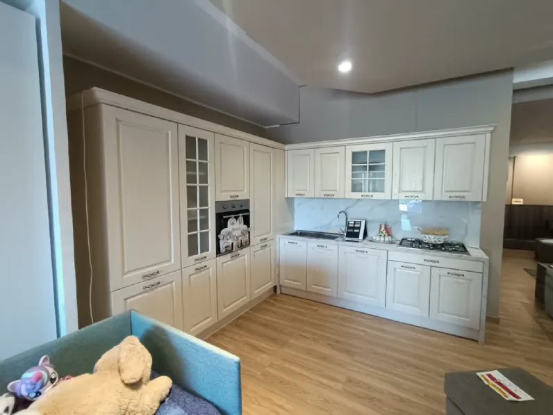 Cucina Opera classica bianca Colombini casa ad angolo scontata 61%
