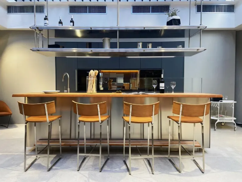 Cucina Arclinea moderna con isola altri colori in hpl Italia/convivium