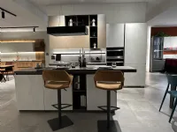 Cucina Mira moderna altri colori Scavolini con isola scontata 48%