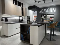 Cucina Mira moderna altri colori Scavolini con isola scontata 48%