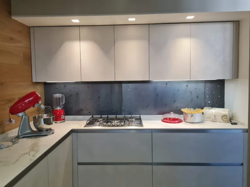Cucina con isola design altri colori Euromobil Cucina euromobil laincube top dekton a soli 13000