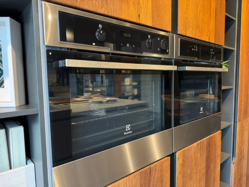 Cucina con isola in melaminico altri colori Oltre bridge  a prezzo ribassato