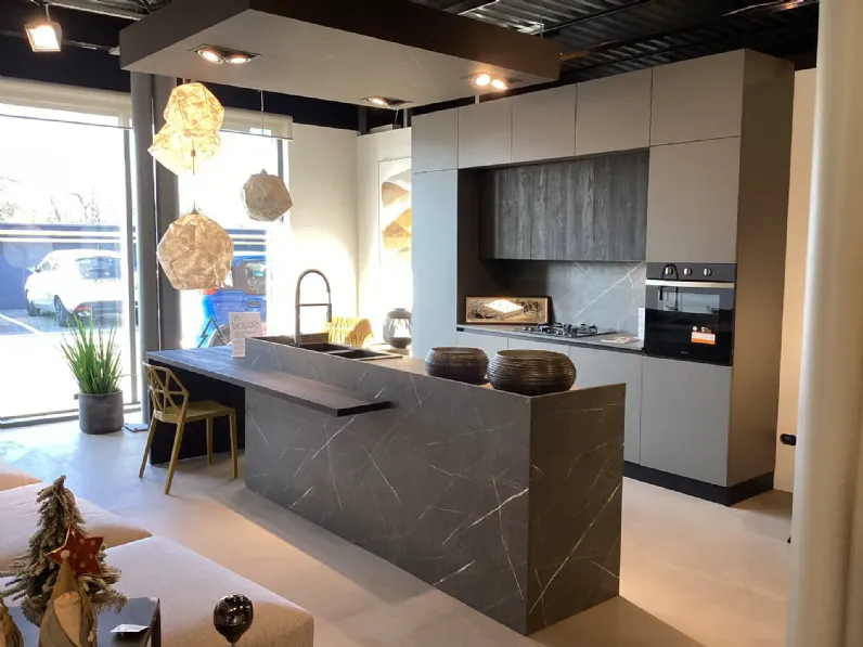 Cucina Aura moderna altri colori Home cucine con isola scontata 67%