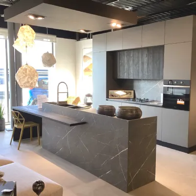Cucina Aura moderna altri colori Home cucine con isola scontata 67%