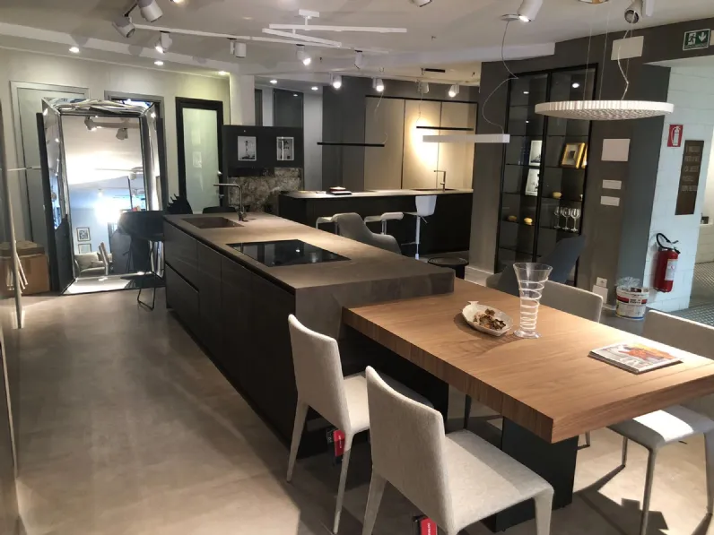 Cucina altri colori design con isola Modulnova Skill gres - blade a soli 33000€