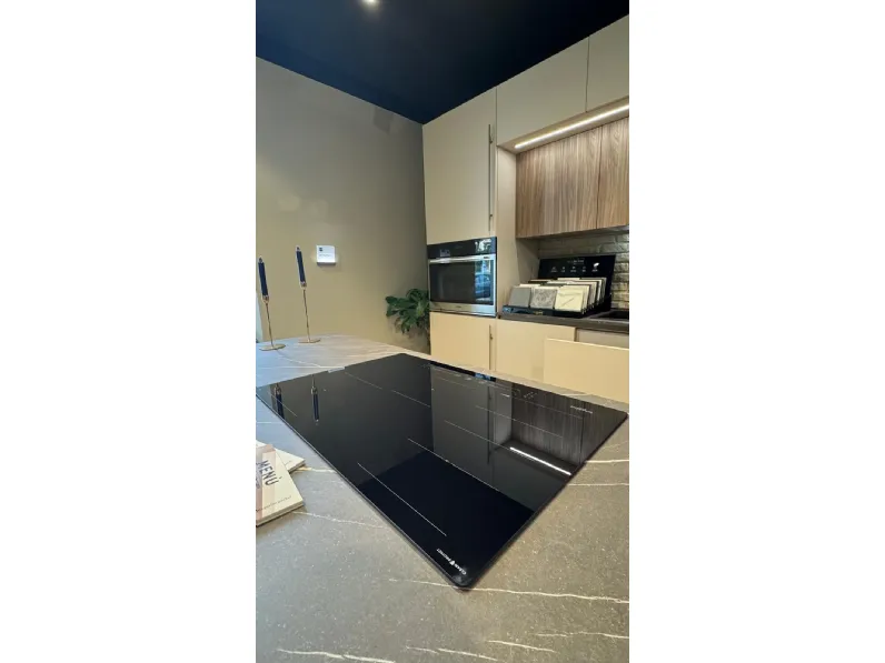 Cucina a PREZZI OUTLET in laminato materico Stosa -40%