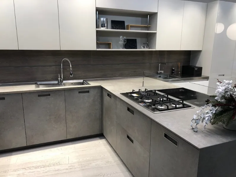Cucina altri colori moderna con penisola Aster cucine Atelier a soli 8000 Euro