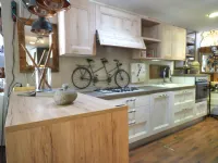 Cucina Nuovi mondi cucine Cucina shabby white con penisola in offerta  OFFERTA OUTLET sconto 66% 
