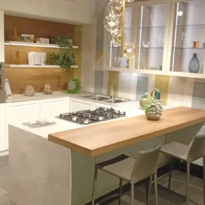 Cucina con penisola design bianca Scavolini Carattere telaio a soli 14900 Euro