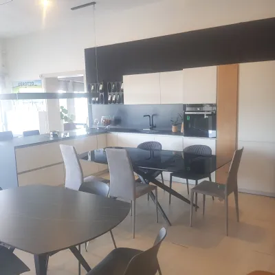 Cucina Aspen con penisola Doimo cucine con uno sconto imperdibile