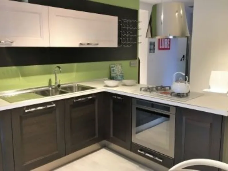 Cucina con penisola Geogia Lube cucine con un ribasso vantaggioso