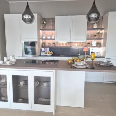 Cucina a PREZZI OUTLET in laccata opaco Euromobil -40%