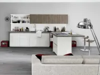 Cucina con penisola in laminato lucido a prezzo ribassato 35%