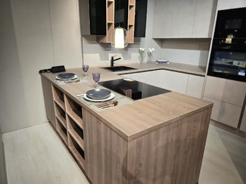 Cucina altri colori moderna con penisola Tedesca  riva Artigianale a soli 5775 Euro