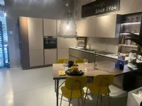Cucina con penisola moderna tortora Stosa Infinity a soli 11972 Euro