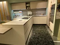 Cucina con penisola in laminato opaco bianca Kali' a prezzo ribassato