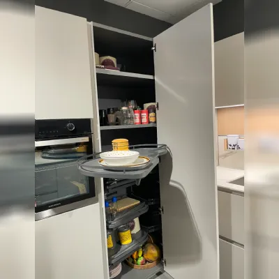 Cucina a PREZZI OUTLET in melaminico Ernestomeda -51%