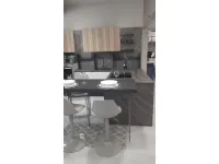 Cucina con penisola in nobilitato altri colori Murano a prezzo ribassato