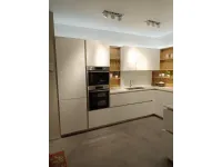 Cucina bianca moderna con penisola Veneta cucine Lounge a soli 12700