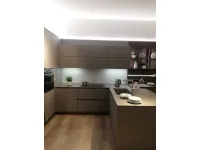 Cucina con penisola moderna grigia Veneta cucine Like j a soli 12500 Euro