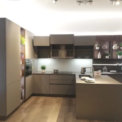 Cucina con penisola moderna grigia Veneta cucine Like j a soli 12500 Euro