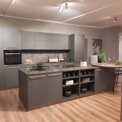 Cucina Modula con penisola Febal con un ribasso imperdibile