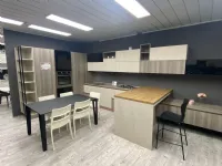 Cucina con penisola moderna Modula Febal a prezzo scontato