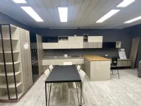 Cucina con penisola moderna Modula Febal a prezzo scontato