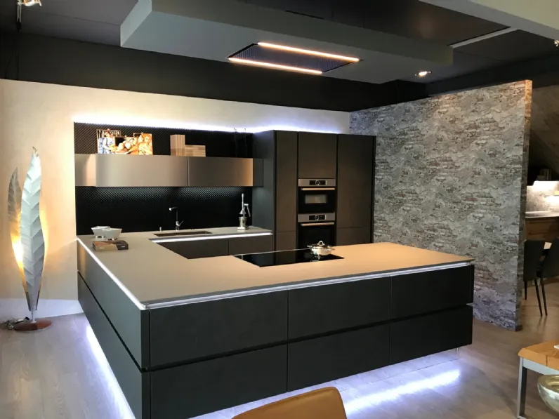 Cucina con penisola Stone art Artigianale con un ribasso del 42%