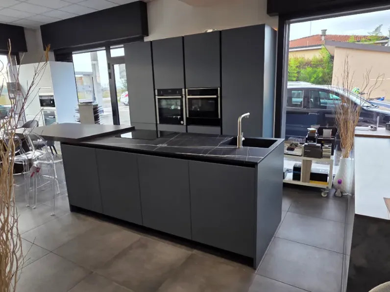 Cucina grigia design con isola Copatlife Copat cucine in Offerta Outlet