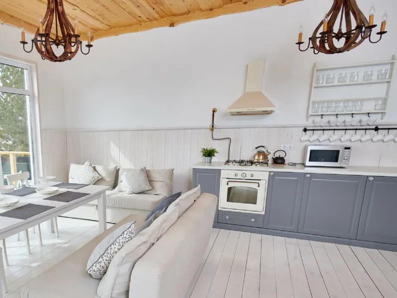 Mobilike Courtney a 6652€. Ecommerce con cucina country artigianale.