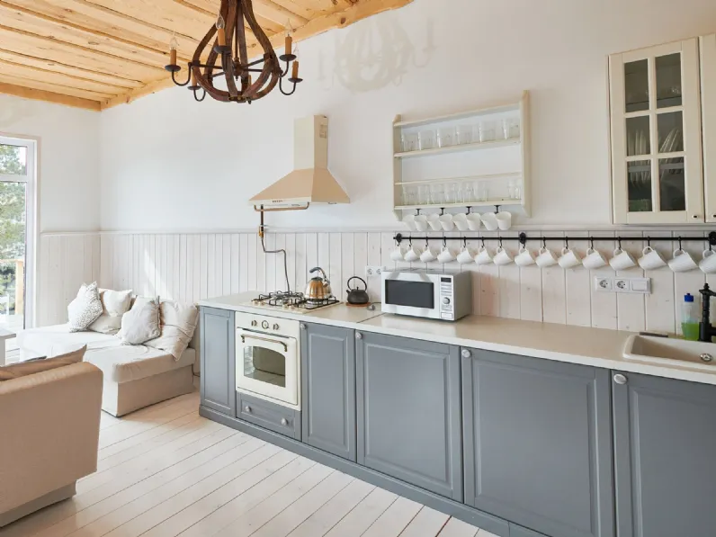 Mobilike Courtney a 6652€. Ecommerce con cucina country artigianale.