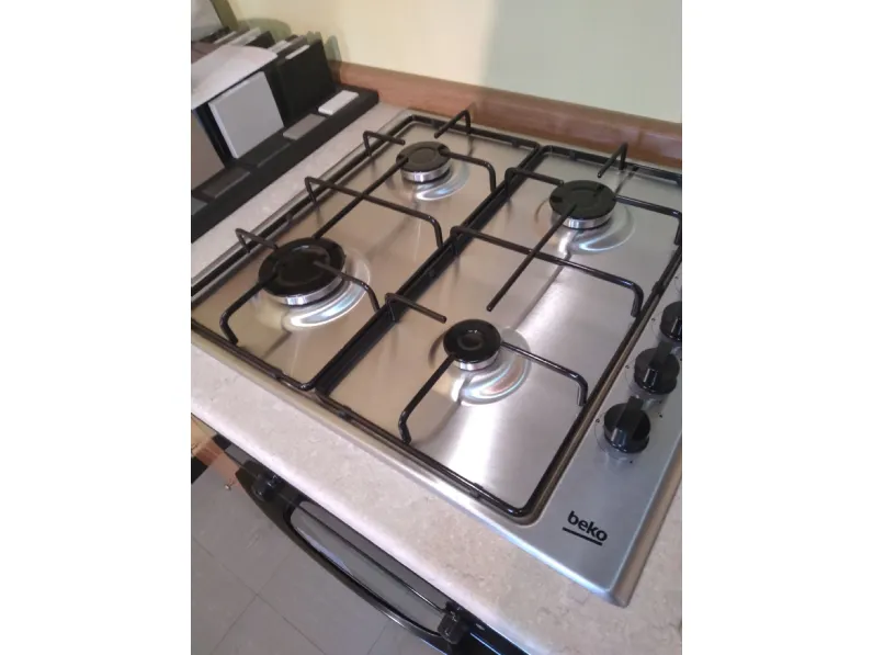 Cucina a prezzo ribassato lineare country Uefa Artigianale
