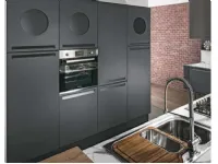 Cucina Cucina industrial  carbone  con isola e colonne   industriale grigio con penisola Nuovi mondi cucine