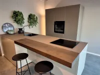Cucina tortora design con isola Lago Cucina lago 368 a soli 13020 Euro