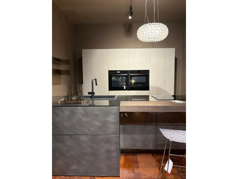 Cucina grigia design con isola Lago Cucina lago  a soli 27000 Euro