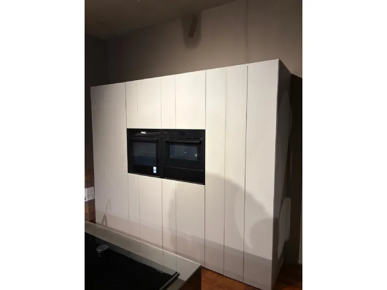 Cucina grigia design con isola Lago Cucina lago  a soli 27000 Euro